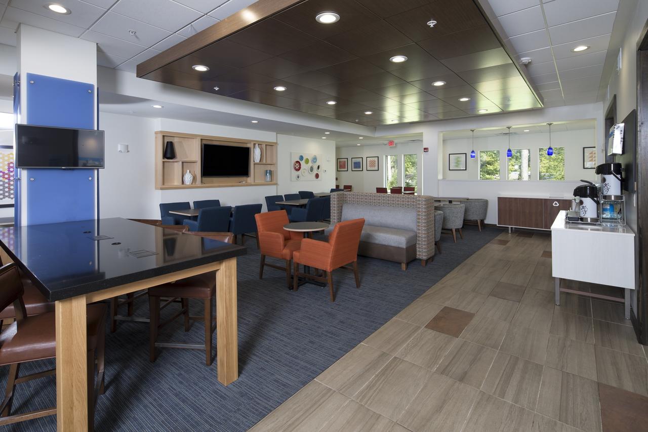 Holiday Inn Express & Suites - Auburn - thumb 16