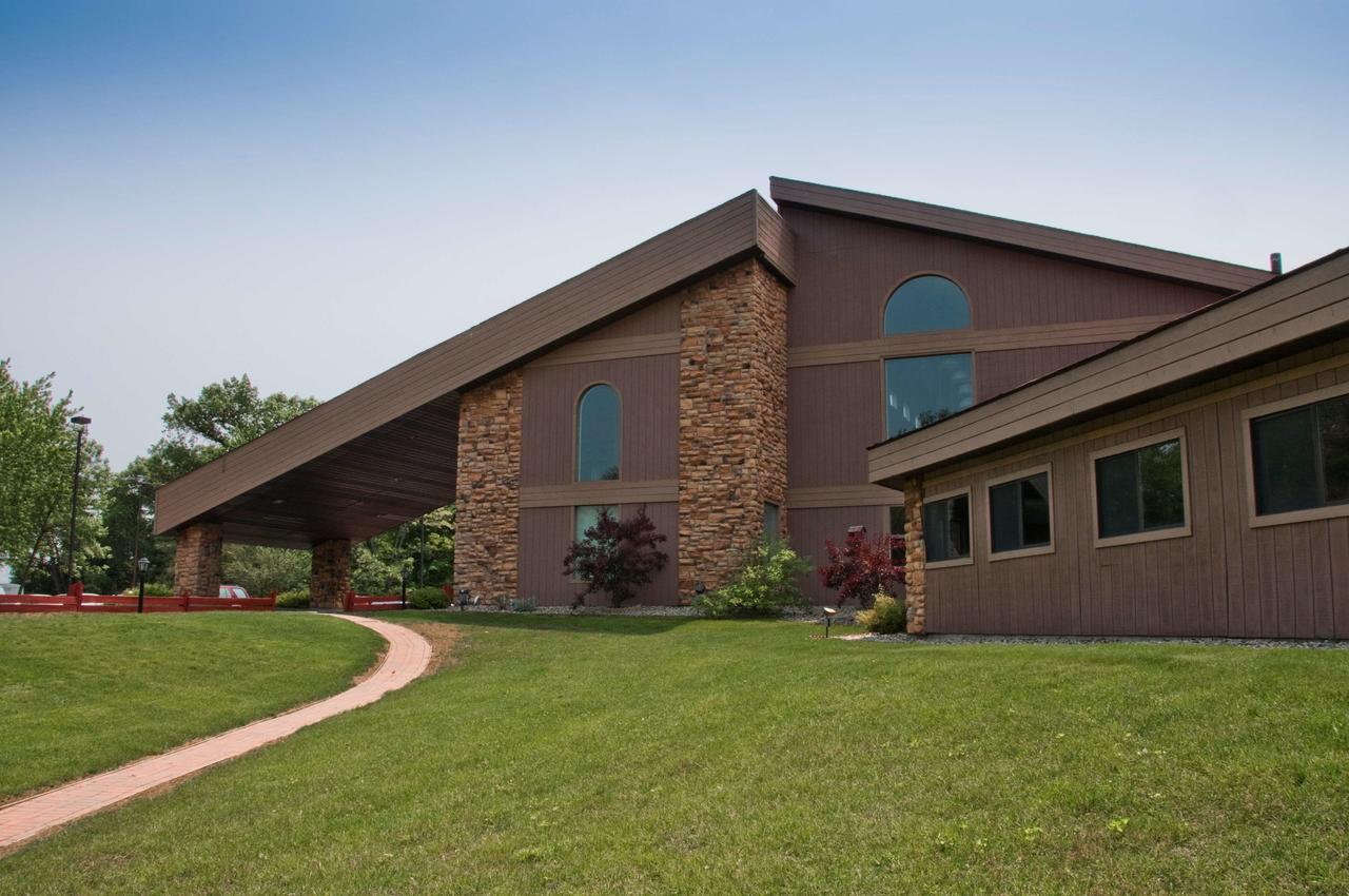 Best Western Indian Oak - thumb 0