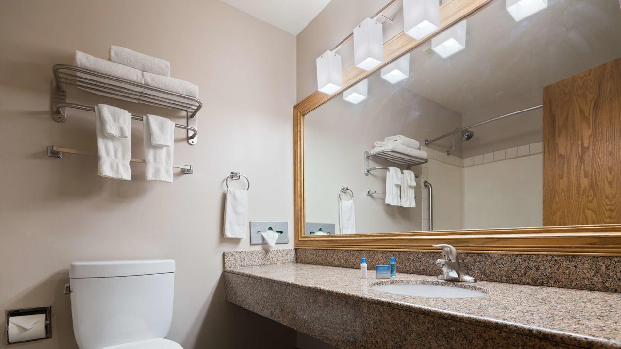 Best Western Indian Oak - thumb 33