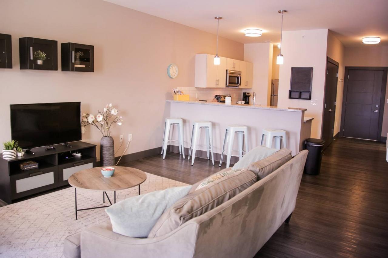 LOCKERBIE SQUARE 2BR APT - NEAR MASS AVE - thumb 19