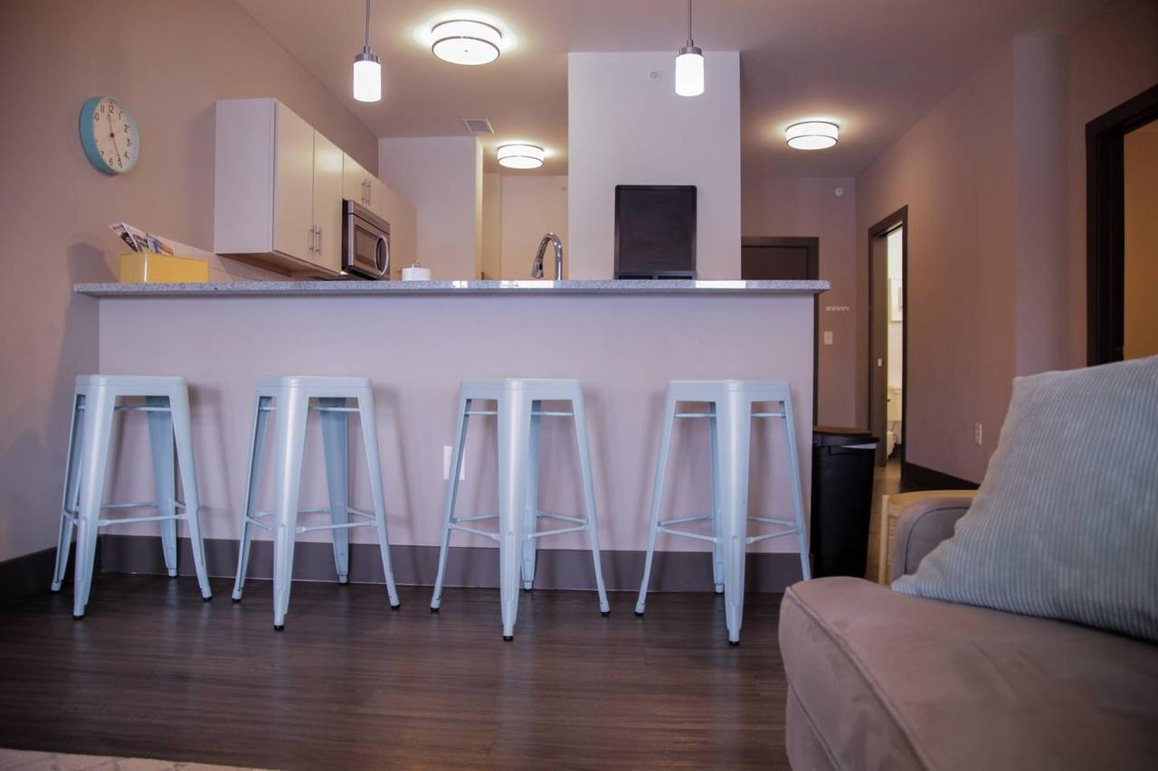 LOCKERBIE SQUARE 2BR APT - NEAR MASS AVE - thumb 22