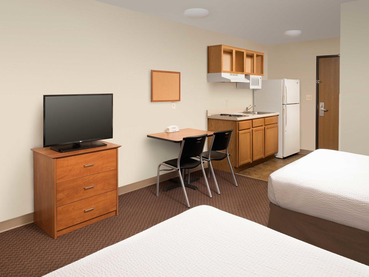 WoodSpring Suites Evansville - thumb 9