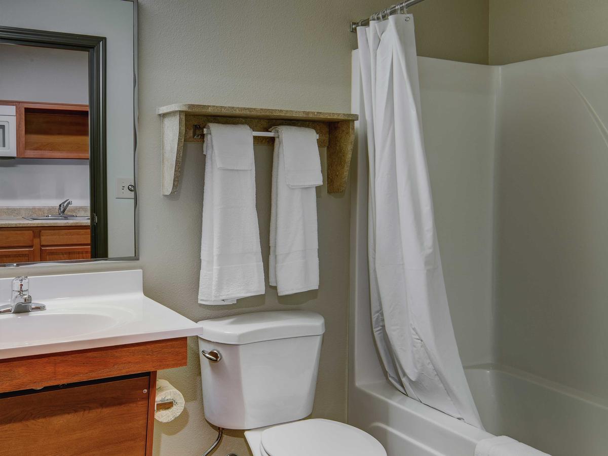 WoodSpring Suites Evansville - thumb 11