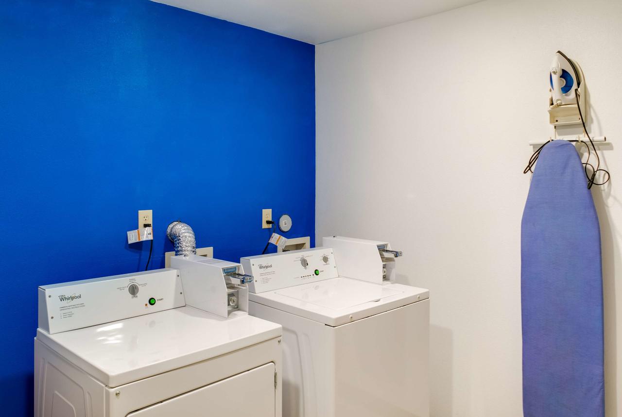 Motel 6 Richmond IN - thumb 32