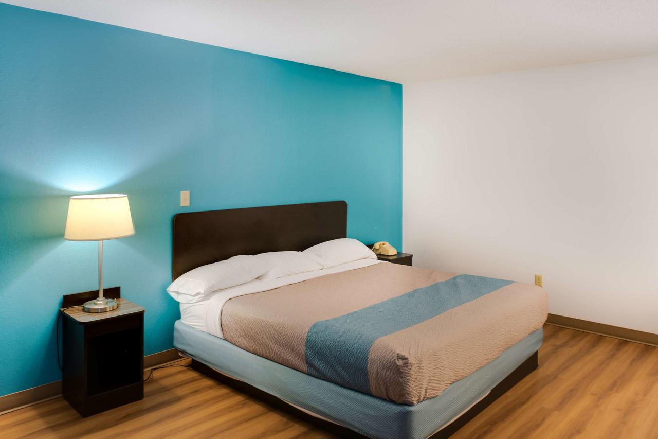Motel 6 Richmond IN - thumb 31