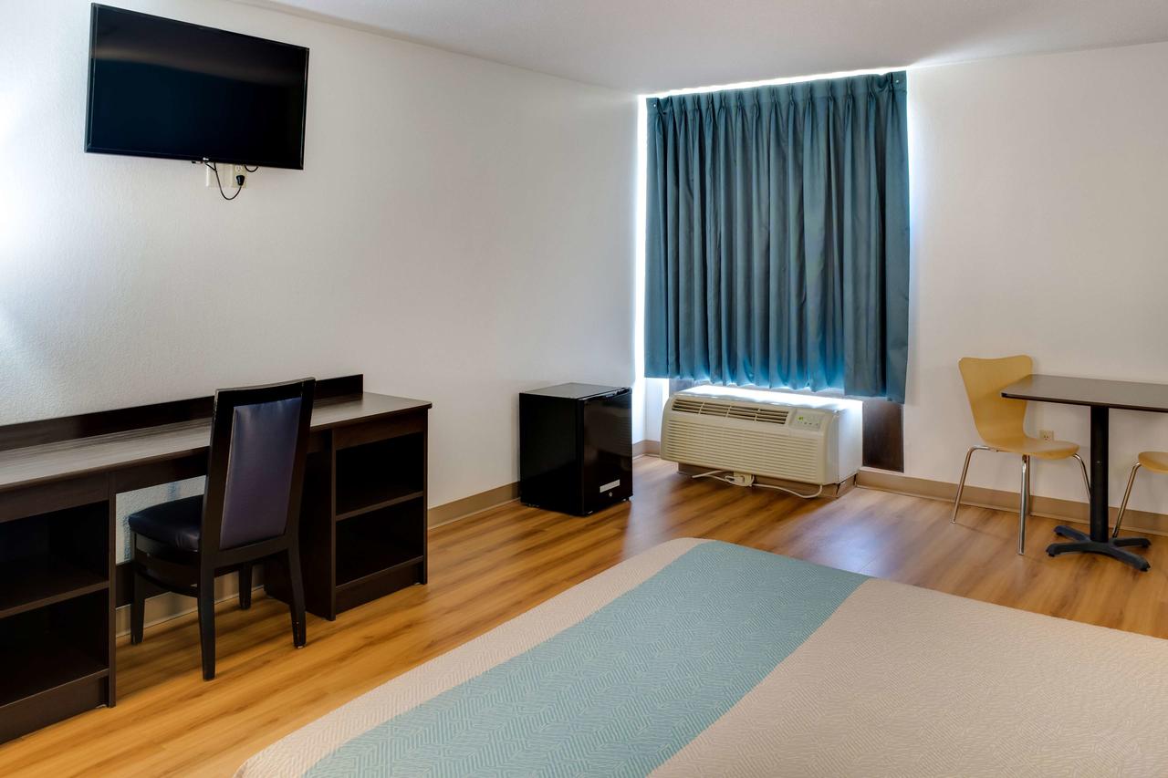 Motel 6 Richmond IN - thumb 18