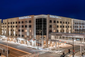 DoubleTree By Hilton Evansville