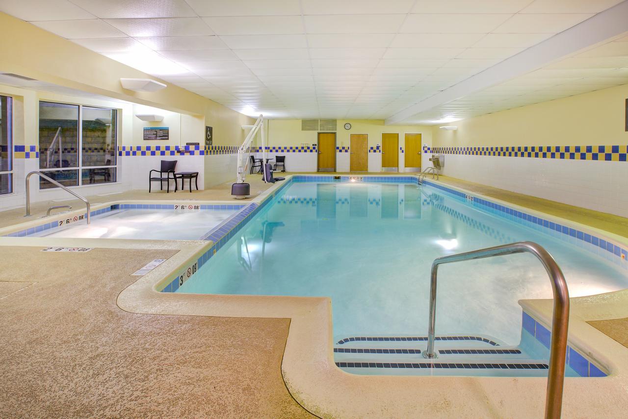 Hilton Garden Inn Chesterton - thumb 2