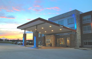 Holiday Inn Express & Suites - Columbia City