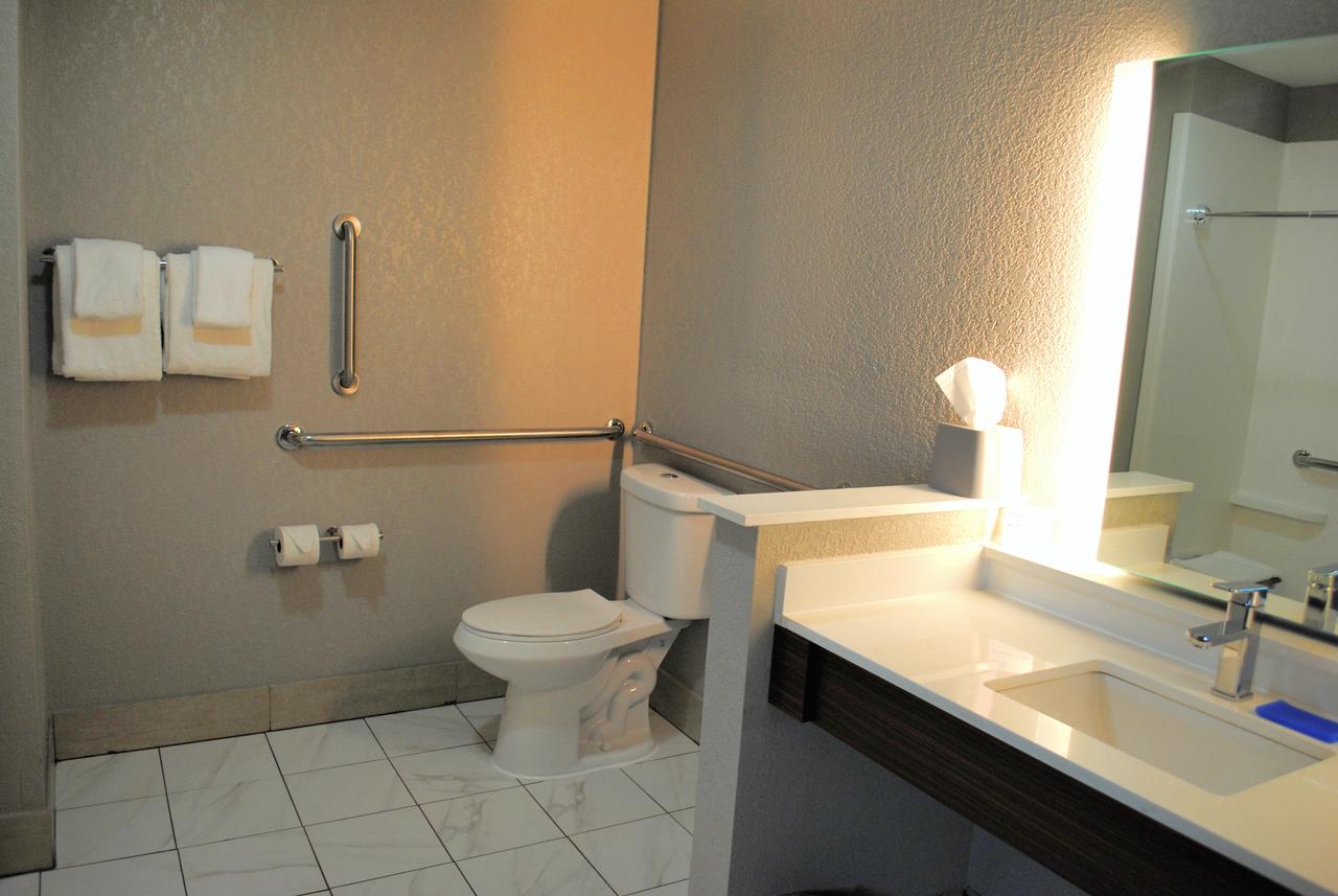 Holiday Inn Express & Suites - Columbia City - thumb 16