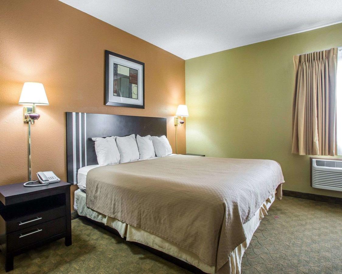 Quality Inn Merrillville - thumb 23