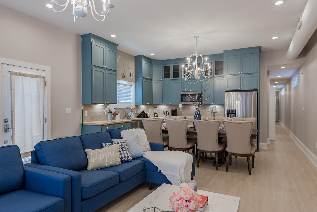 Indianapolis Chic Extravagant Brand New Home! - thumb 29