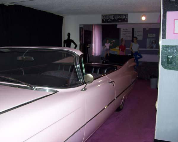 Red Carpet Inn Fanta Suites Hotel - thumb 15