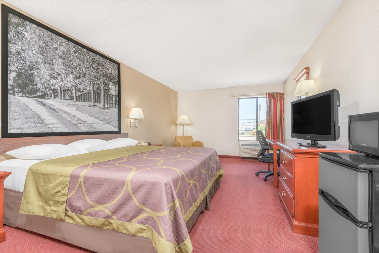 Super 8 By Wyndham Vincennes - thumb 2