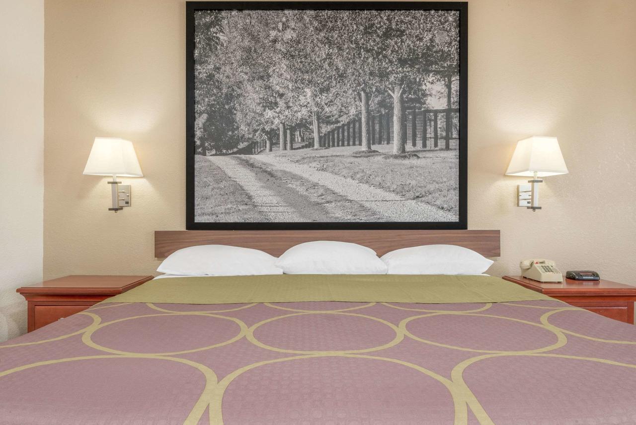 Super 8 By Wyndham Vincennes - thumb 16