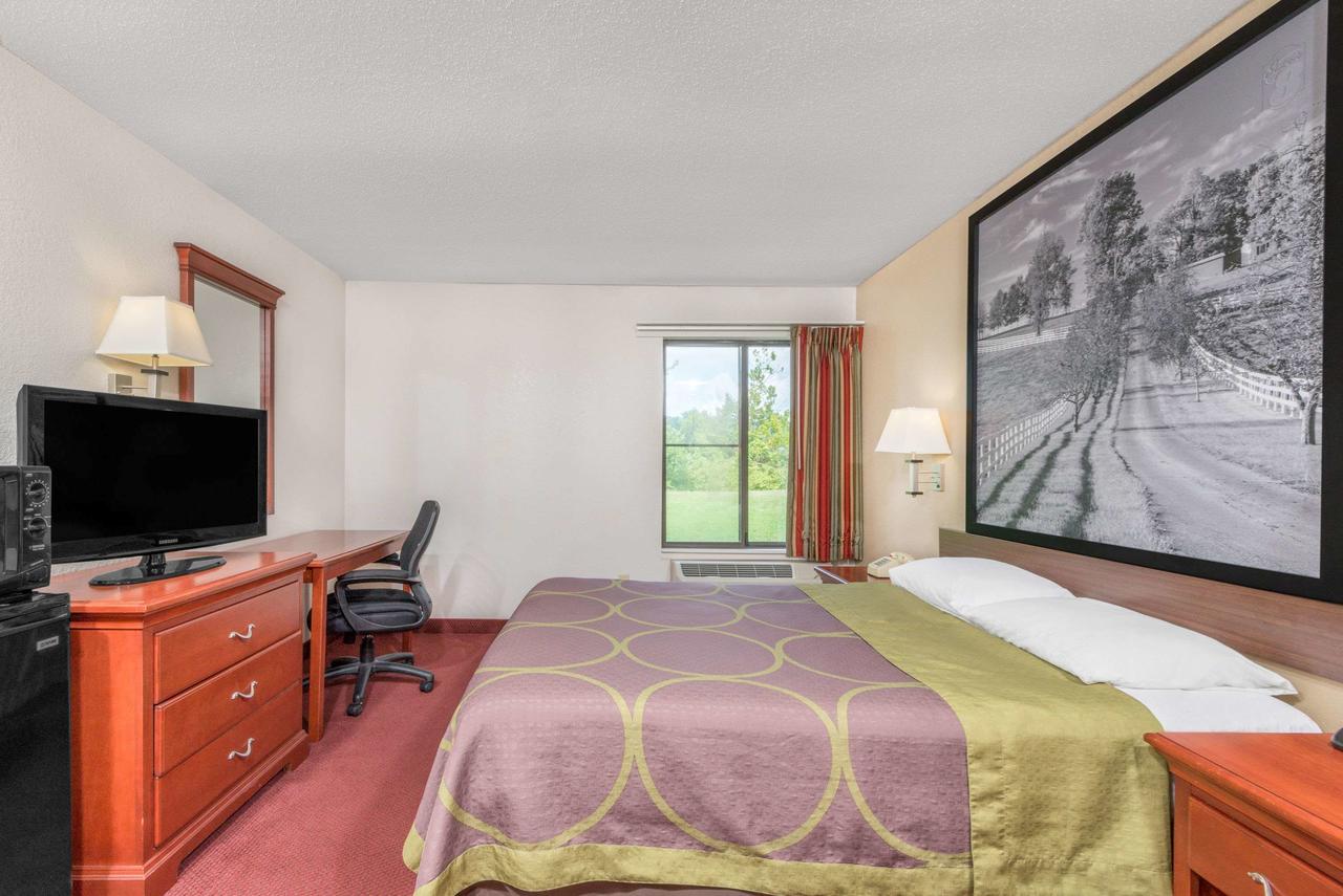Super 8 By Wyndham Vincennes - thumb 21