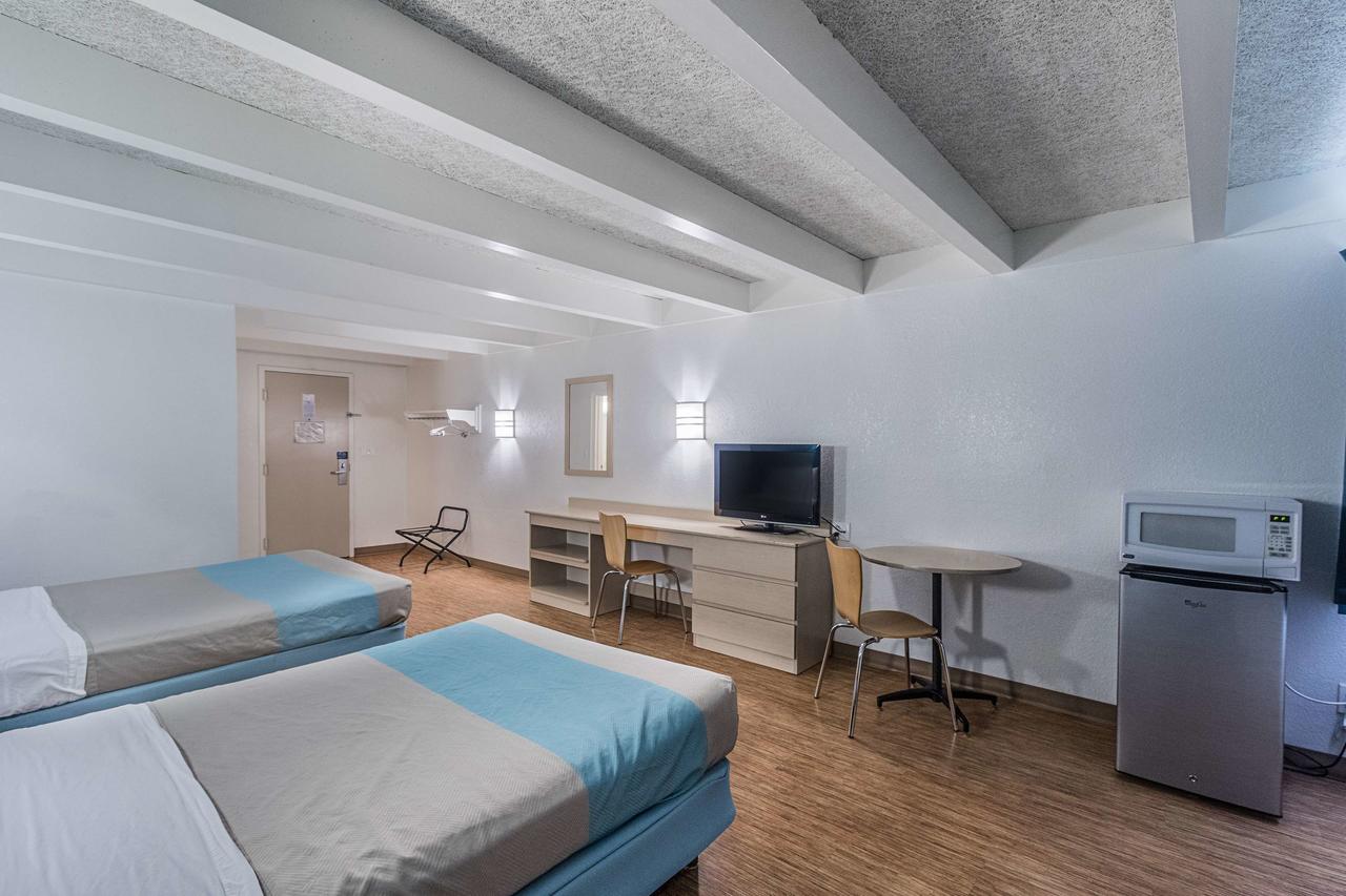 Motel 6 Kokomo - thumb 18