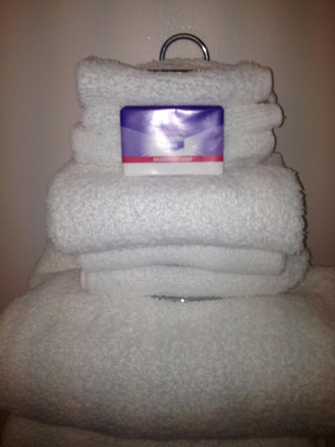 Richmond Inn And Suites - thumb 9