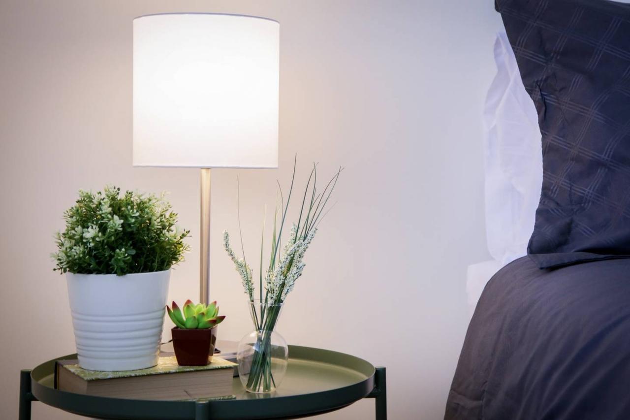 CENTRAL 2BR APT DOWNTOWN - STEPS TO EVERYTHING! - thumb 34