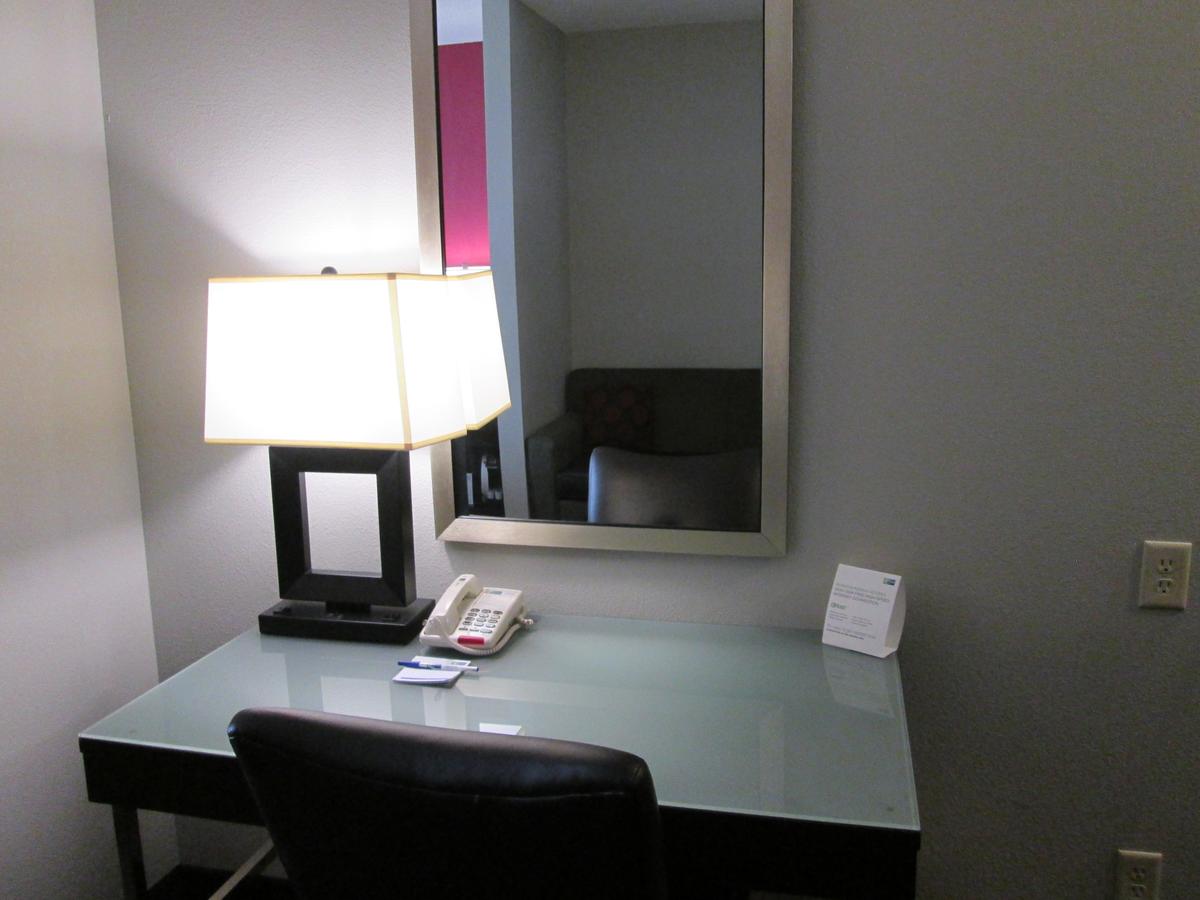 Holiday Inn Express Hotels Cloverdale (Greencastle) - thumb 21