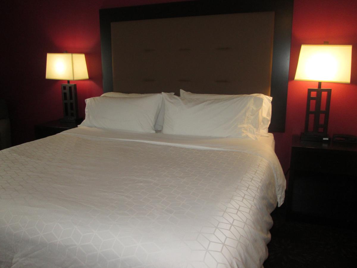 Holiday Inn Express Hotels Cloverdale (Greencastle) - thumb 27