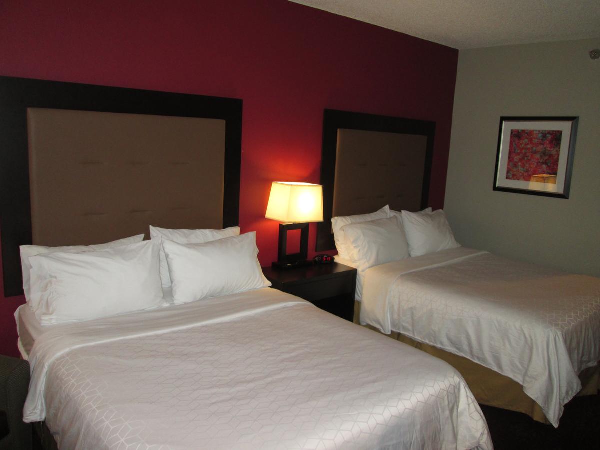 Holiday Inn Express Hotels Cloverdale (Greencastle) - thumb 38