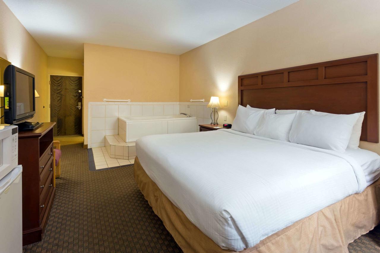 Days Inn & Suites By Wyndham Northwest Indianapolis - thumb 9