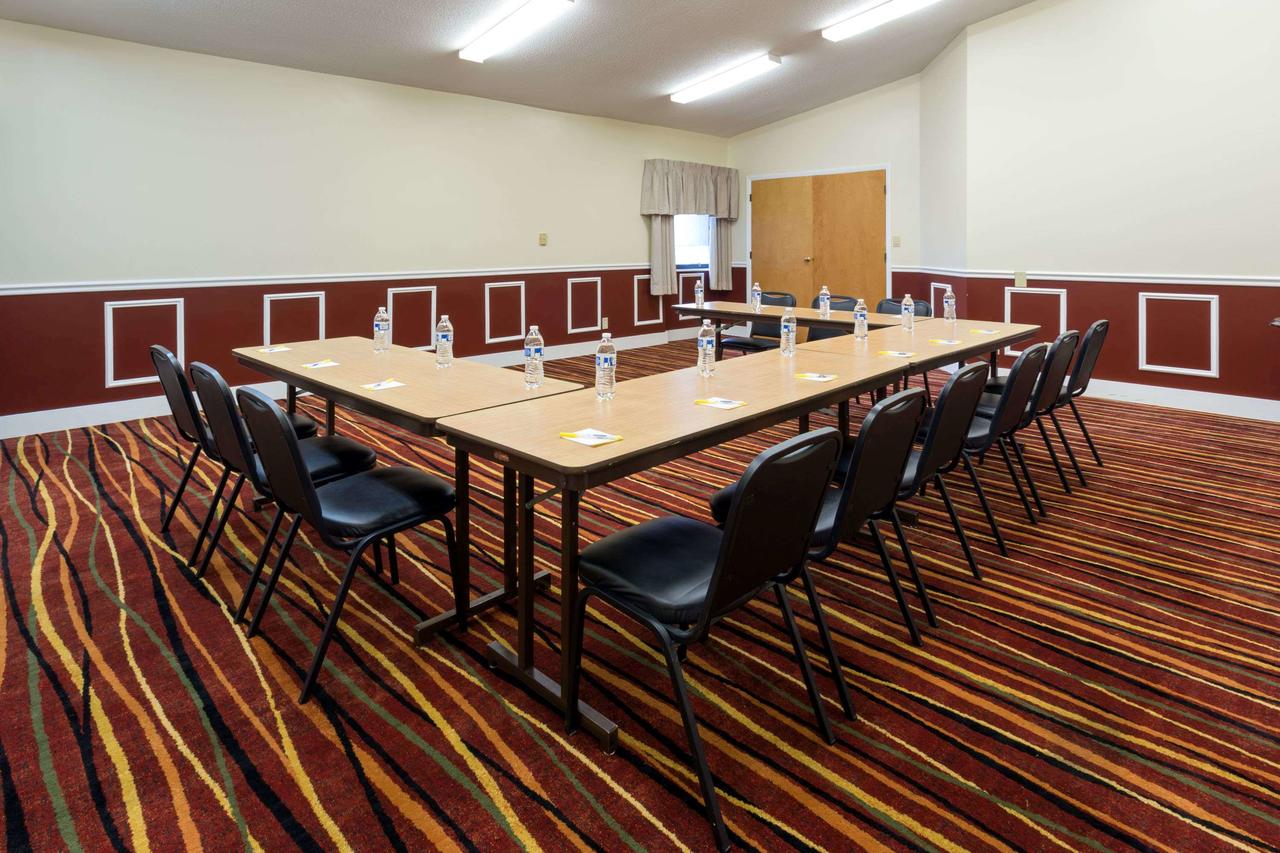 Days Inn & Suites By Wyndham Northwest Indianapolis - thumb 6