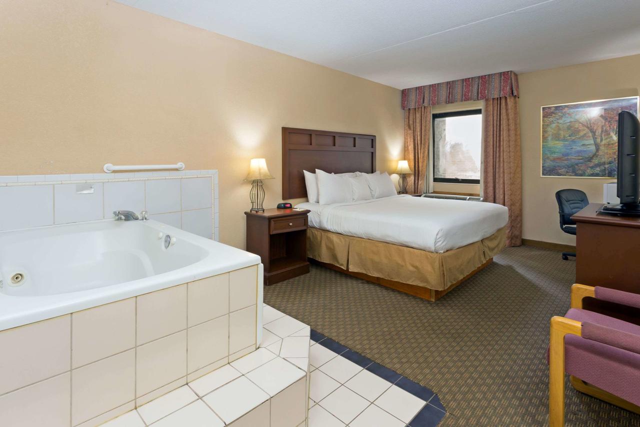 Days Inn & Suites By Wyndham Northwest Indianapolis - thumb 17