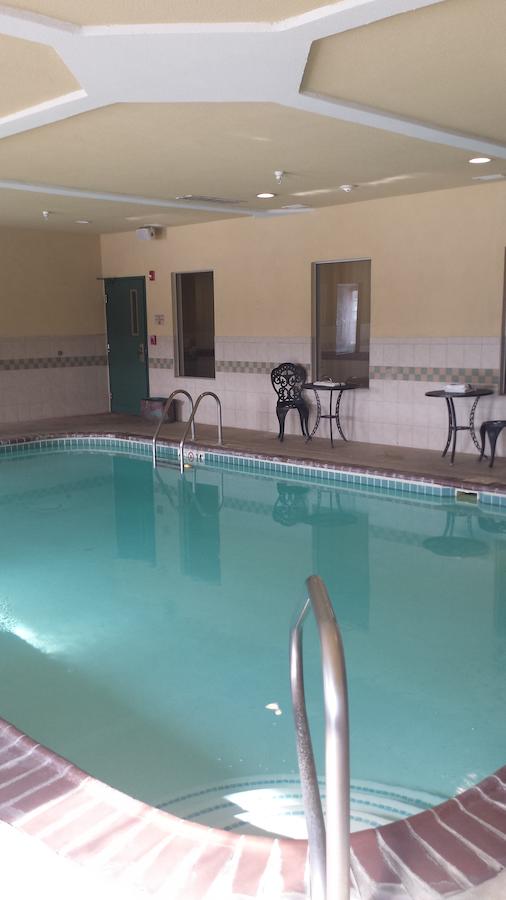 Country Inn & Suites By Radisson, Valparaiso, IN - thumb 0