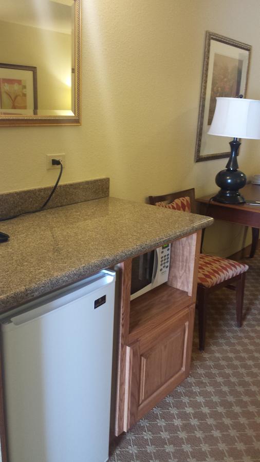 Country Inn & Suites By Radisson, Valparaiso, IN - thumb 41