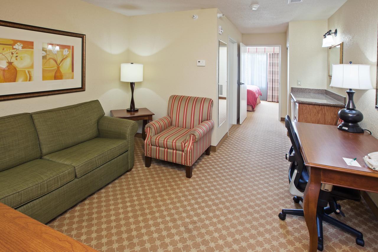 Country Inn & Suites By Radisson, Valparaiso, IN - thumb 12