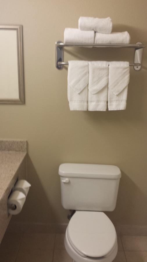 Country Inn & Suites By Radisson, Valparaiso, IN - thumb 14