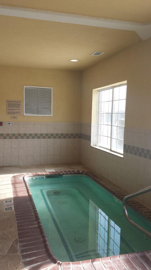 Country Inn & Suites By Radisson, Valparaiso, IN - thumb 18