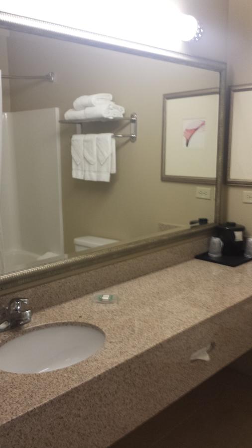 Country Inn & Suites By Radisson, Valparaiso, IN - thumb 21