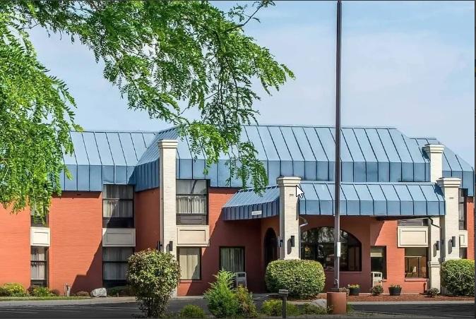 Baymont By Wyndham Fort Wayne Northwest - thumb 4