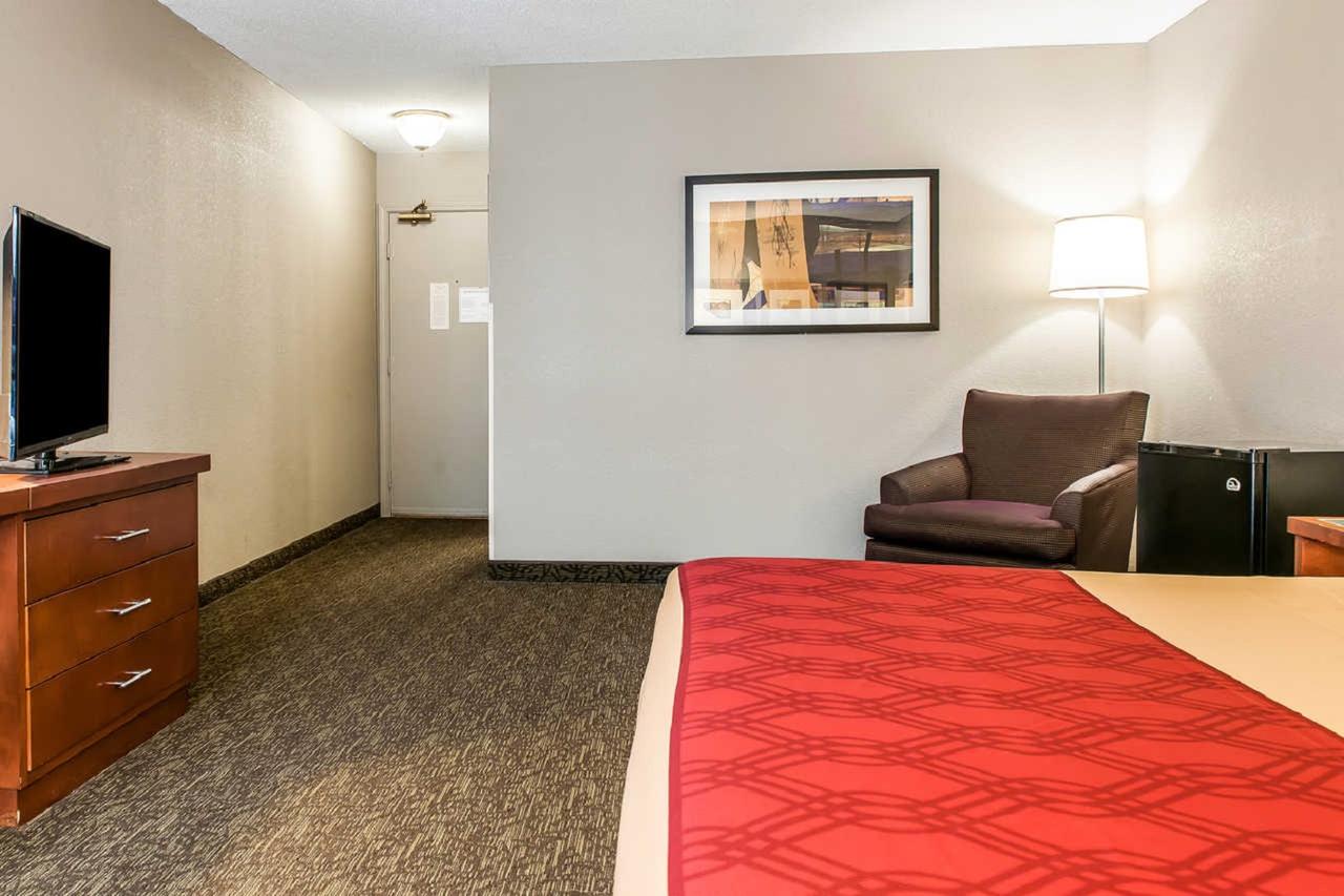 Baymont By Wyndham Fort Wayne Northwest - thumb 25