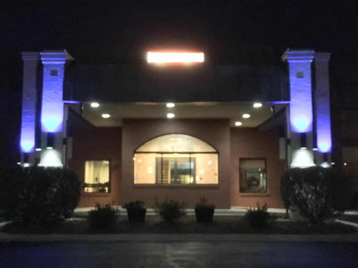 Baymont By Wyndham Fort Wayne Northwest - thumb 10