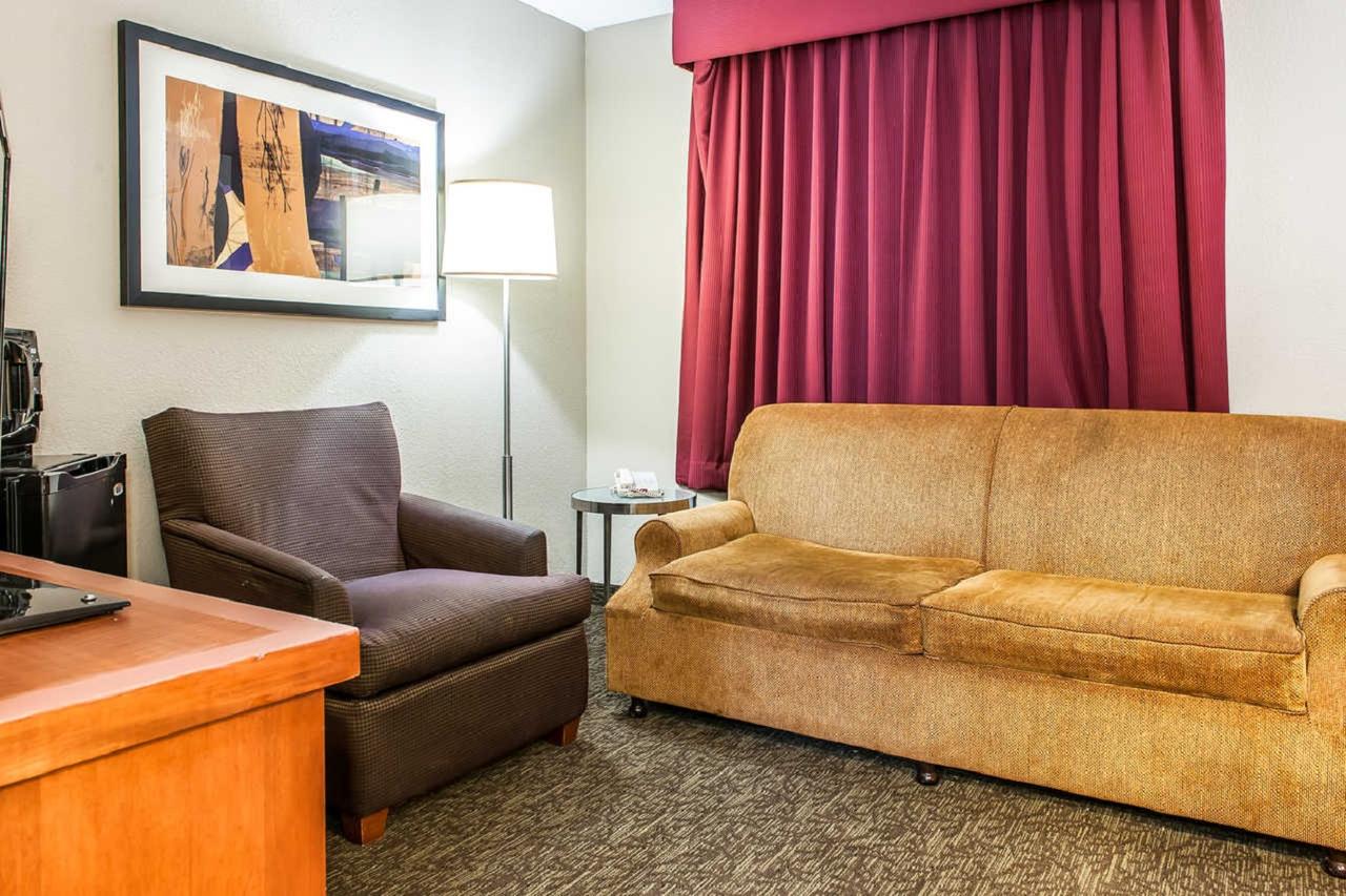 Baymont By Wyndham Fort Wayne Northwest - thumb 24
