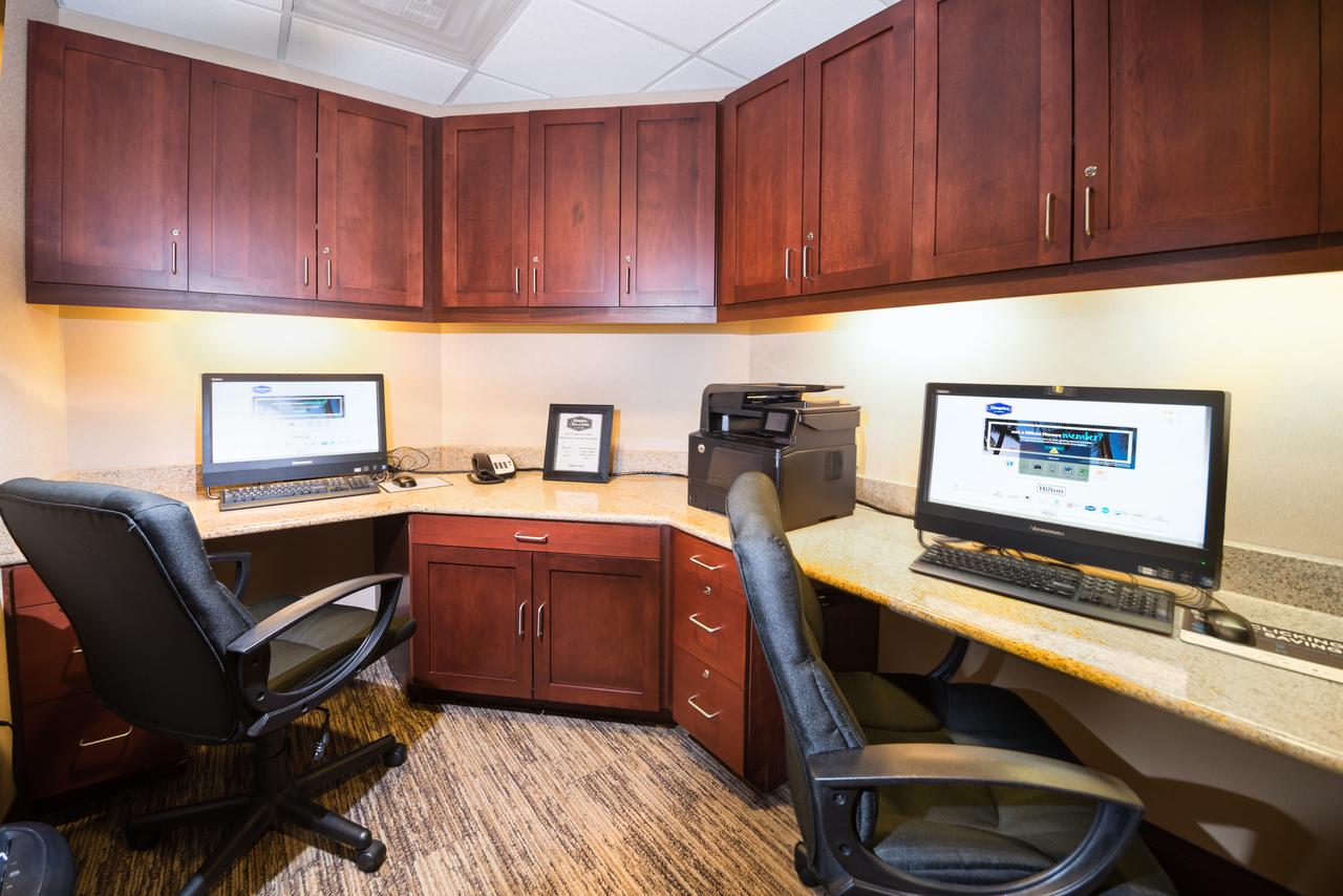 Hampton Inn & Suites Greensburg - thumb 34