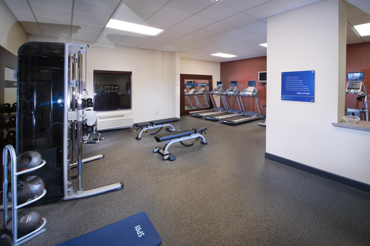 Hampton Inn & Suites Greensburg - thumb 31
