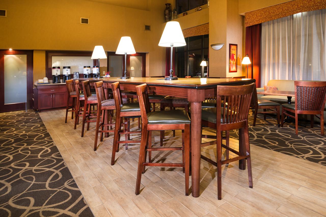 Hampton Inn & Suites Greensburg - thumb 32