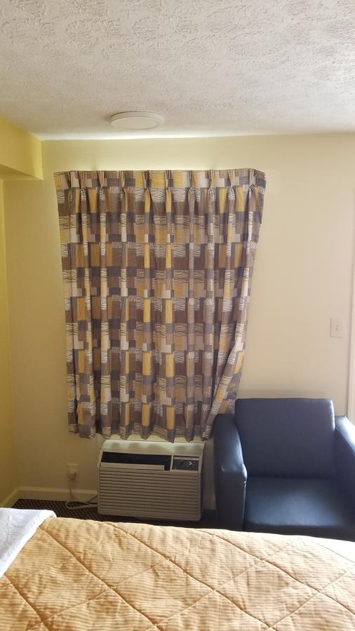 Greenfield Inn - thumb 5