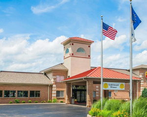 Comfort Inn Near Edinburgh Outlet Mall