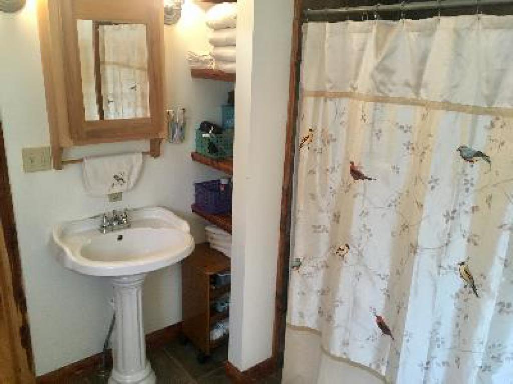 Persimmon Inn - thumb 14