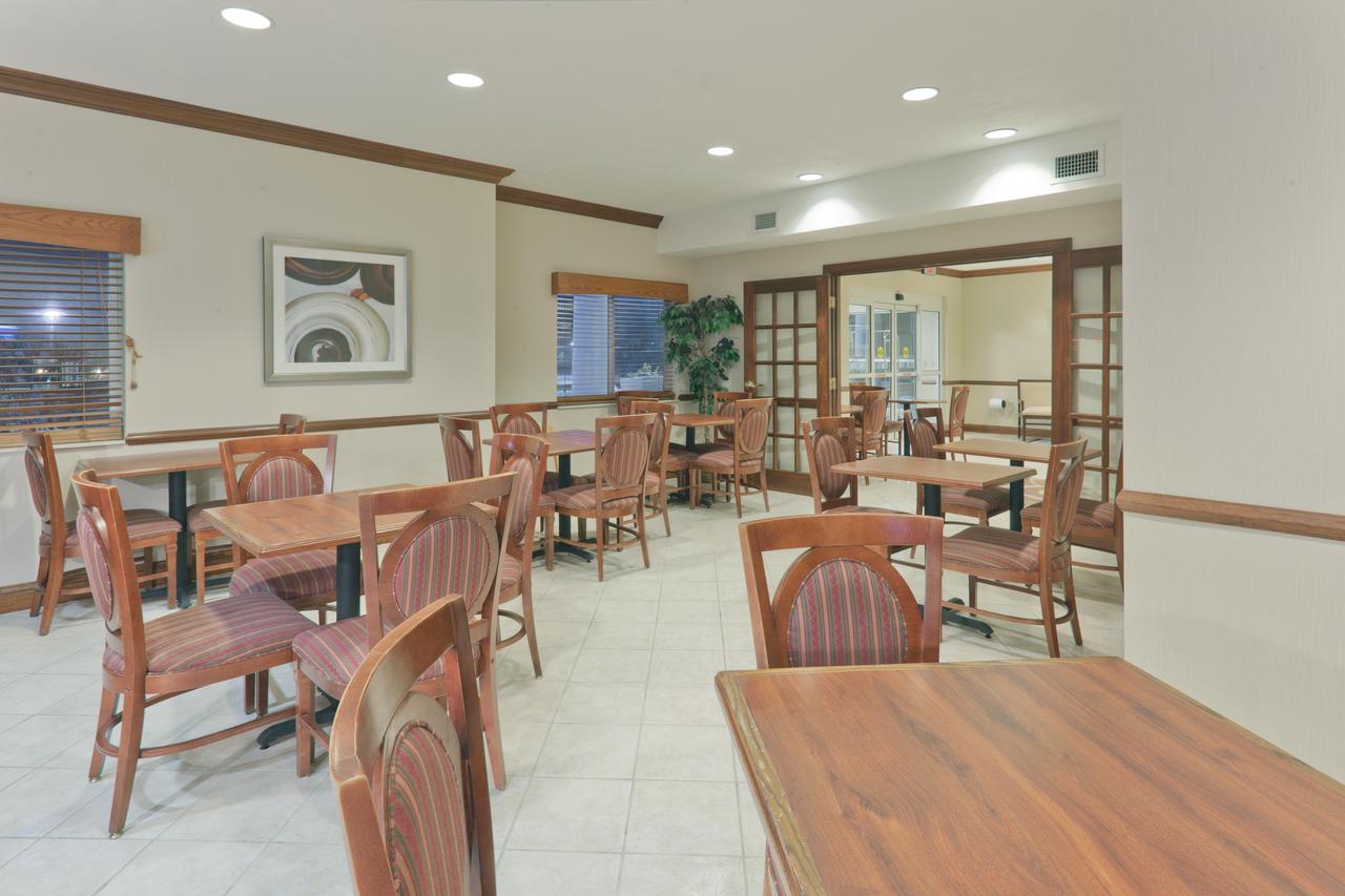 Holiday Inn Express Evansville - West - thumb 14