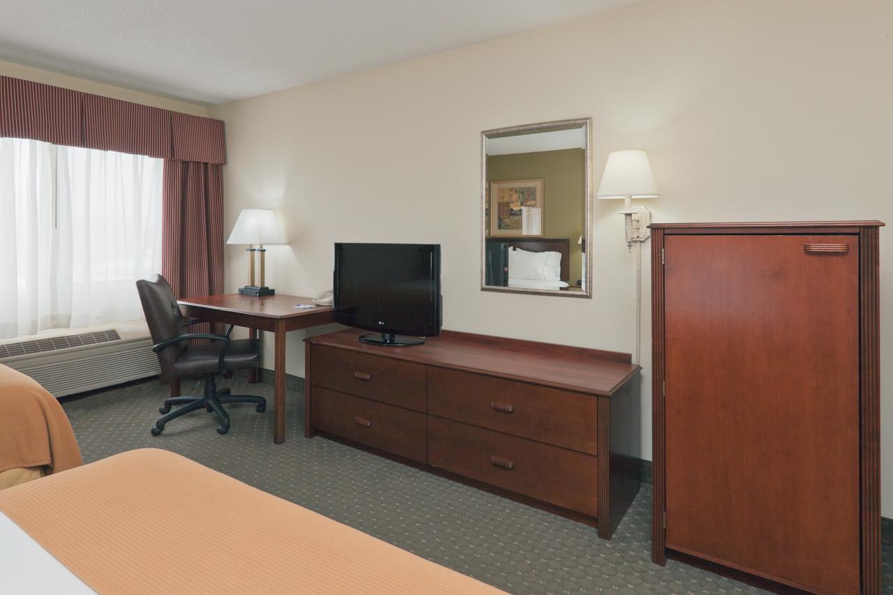 Holiday Inn Express Evansville - West - thumb 9