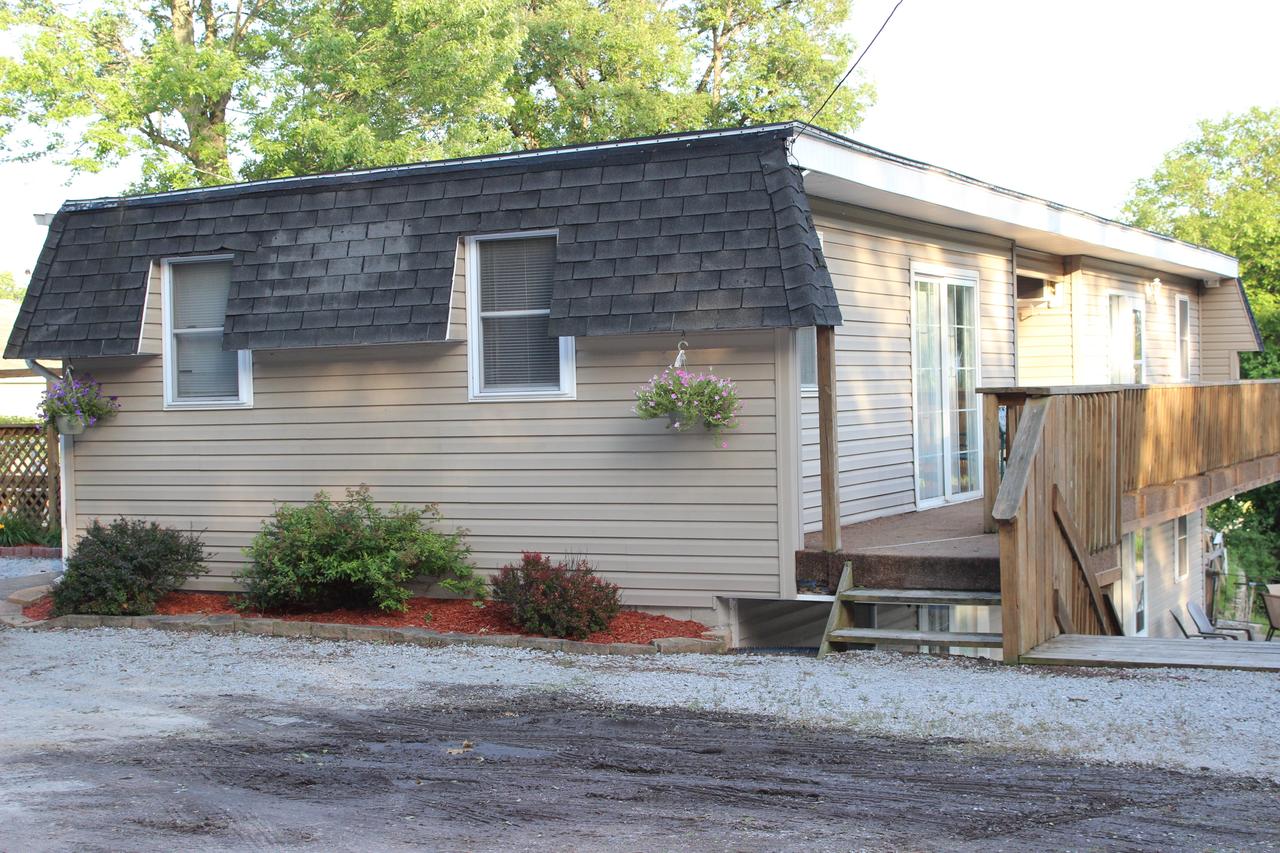 Pirate's Cove Resort - thumb 27