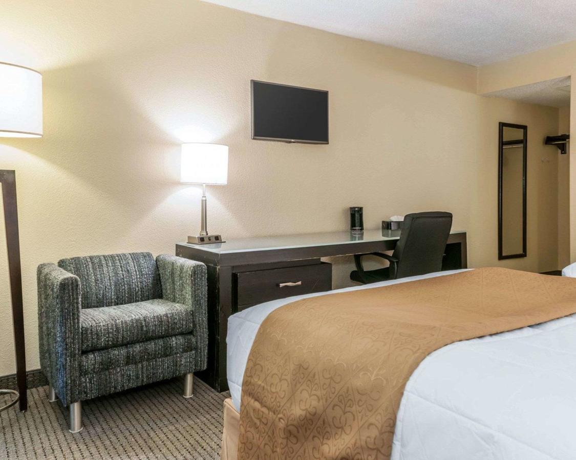 Quality Inn Northwest - thumb 5