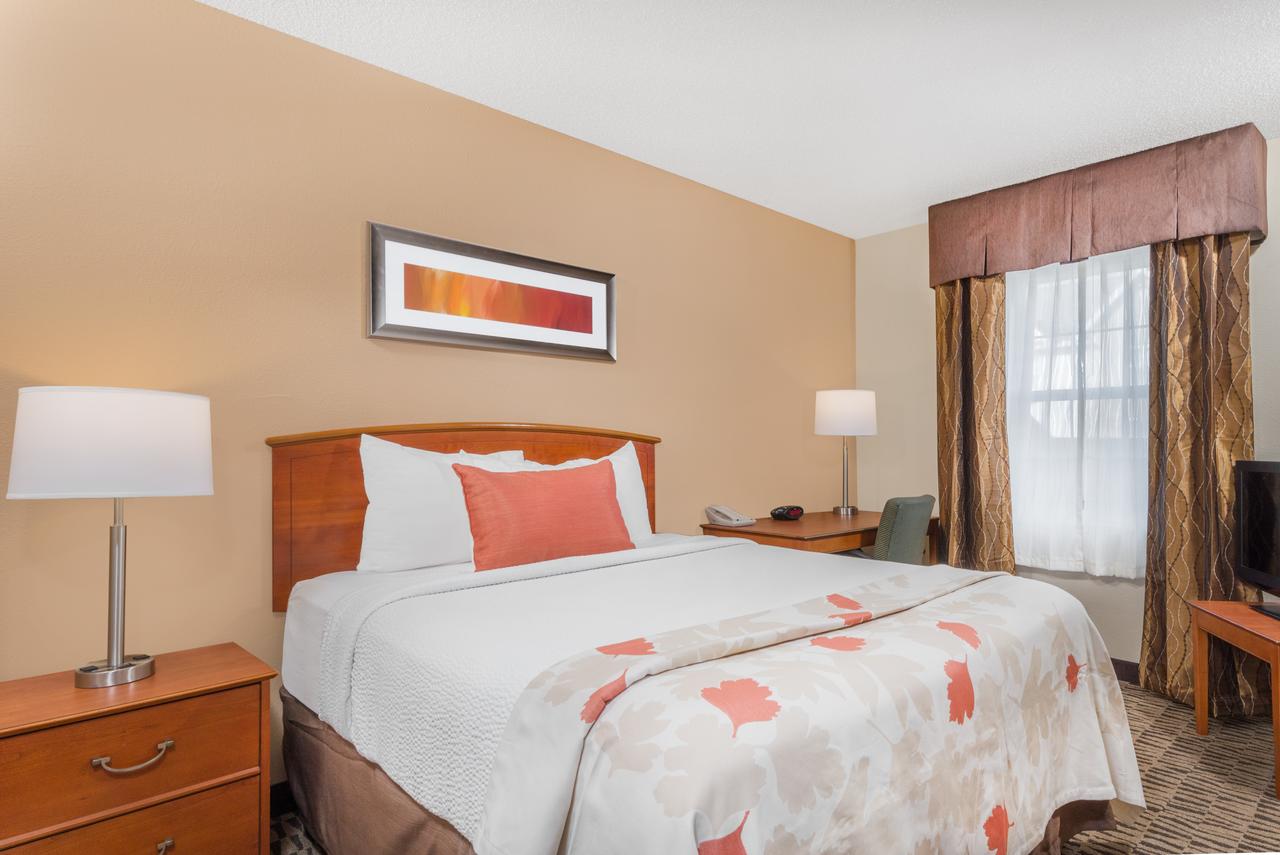 Hawthorn Suites By Wyndham Louisville North - thumb 10